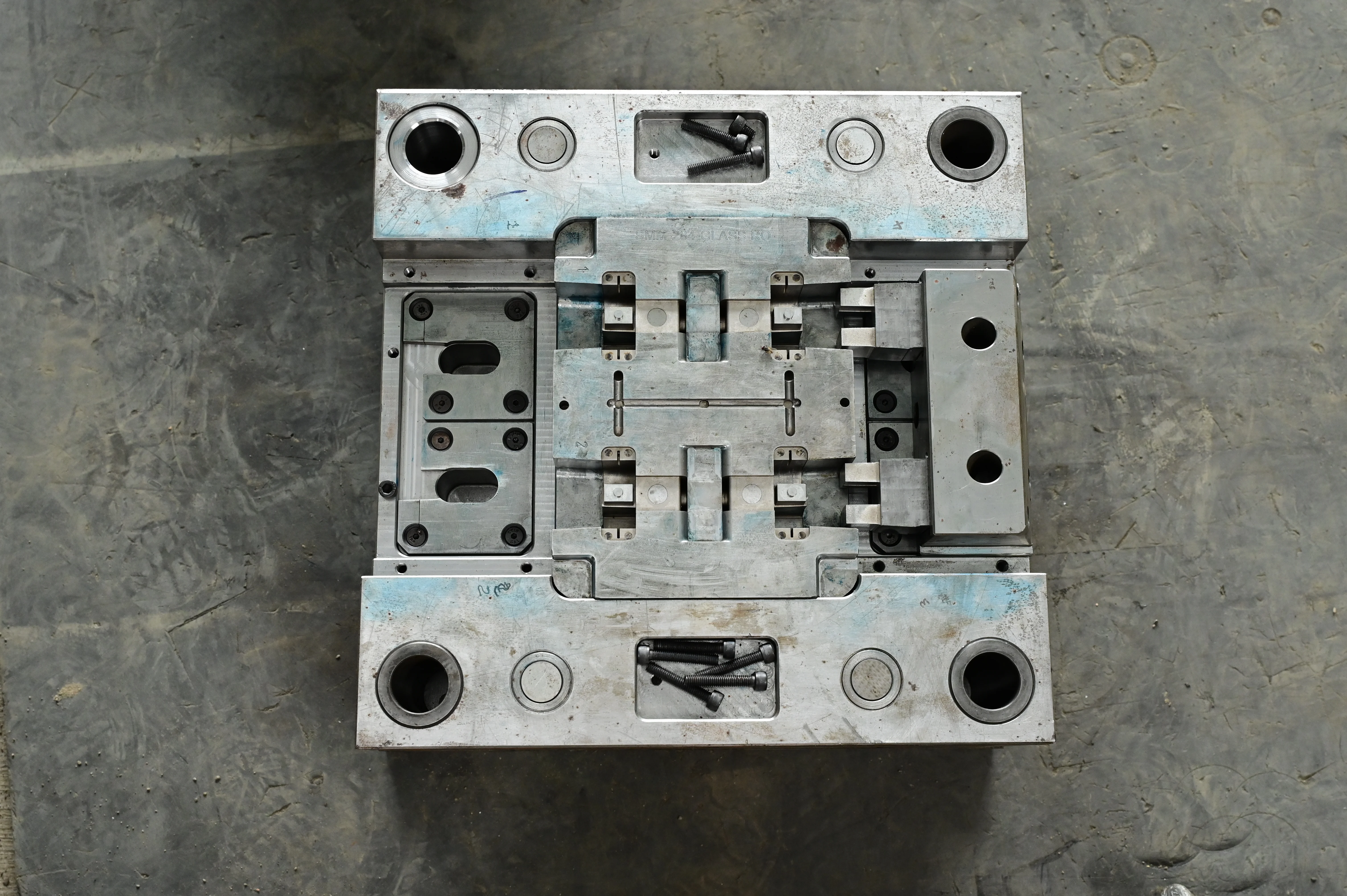 Moulds manufactured by SMM